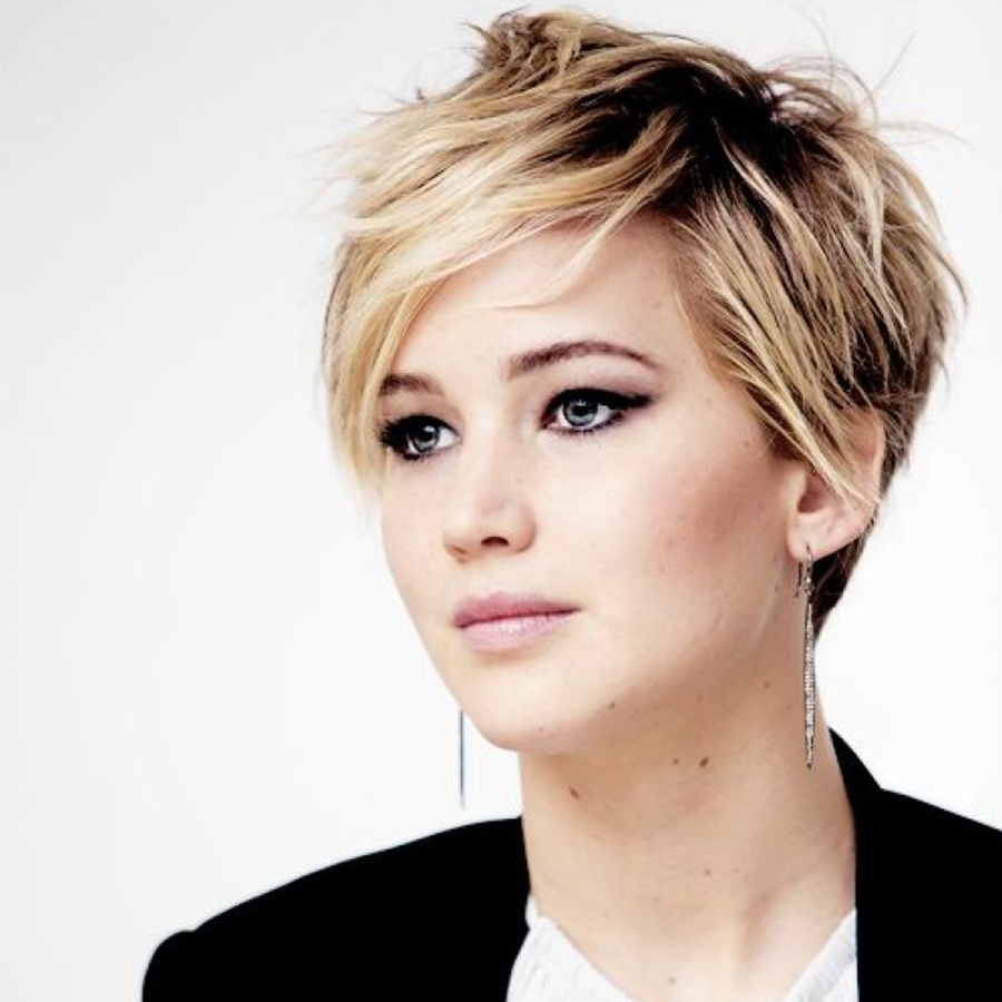 Jennifer Lawrence cheveux courts